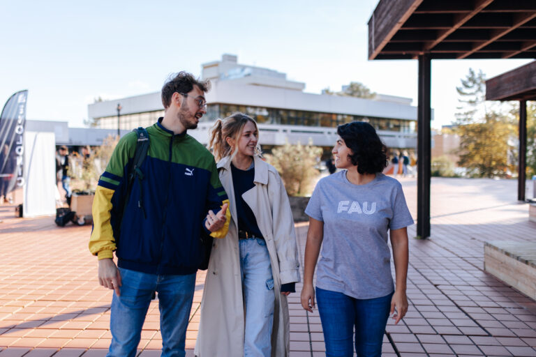 Bachelor-/Masterstudium: Bewerbung und Einschreibung